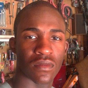 Meet your Posher, Ennis